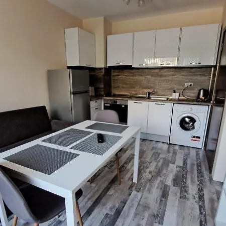 Apartman Hariton 2- Luxury *