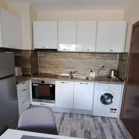 Hariton 2- Luxury Apartment *