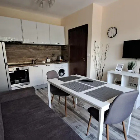 Apartment Hariton 2- Luxury