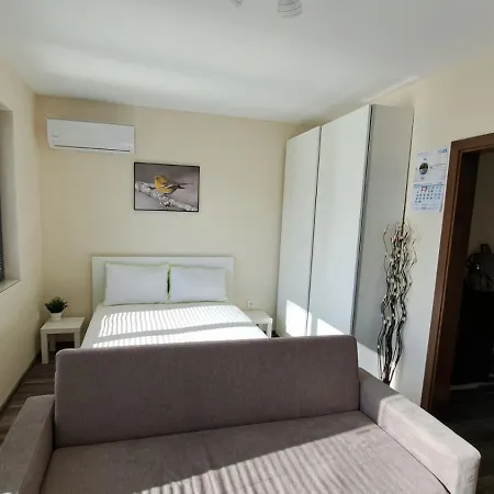 Apartment Hariton 2- Luxury